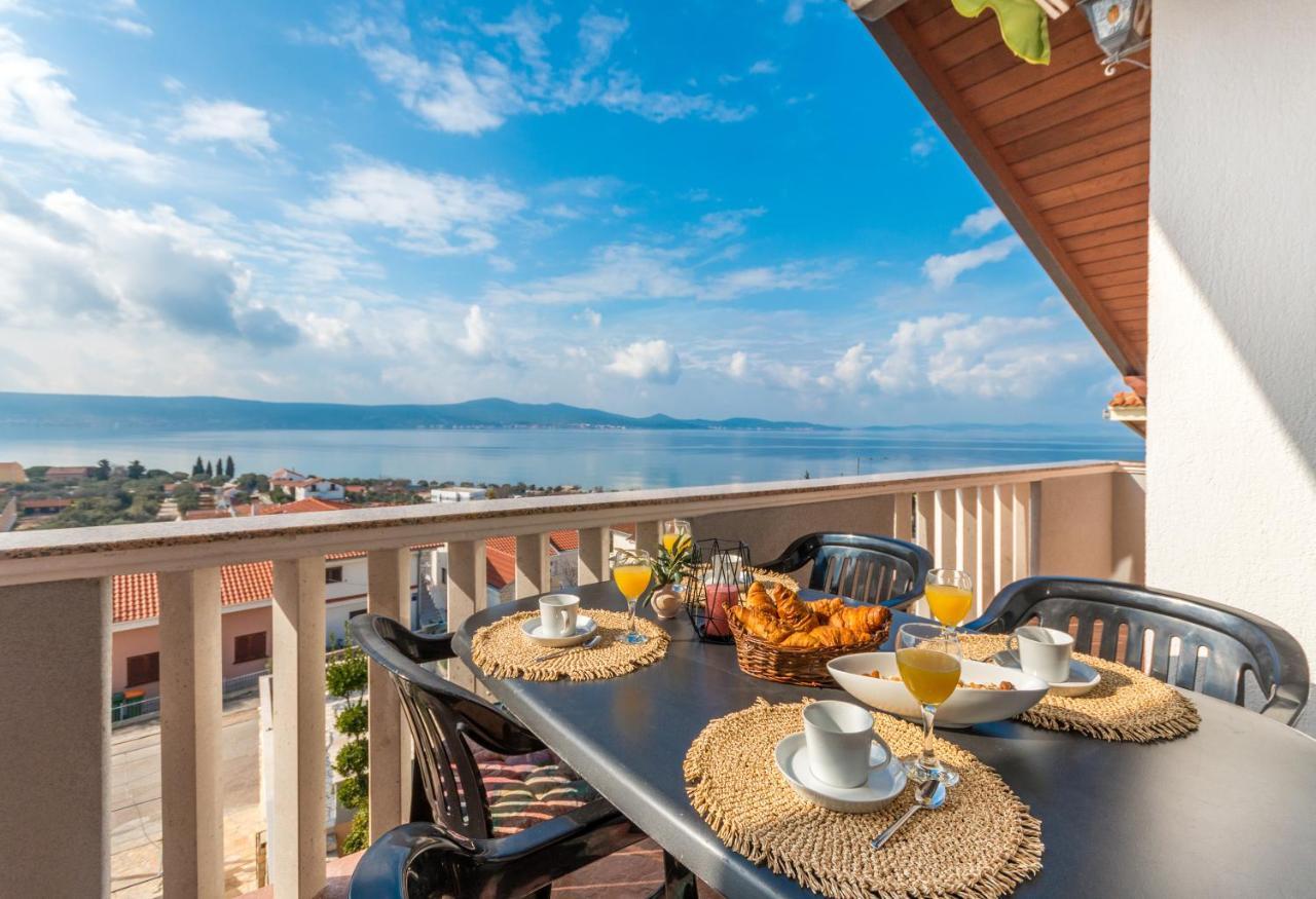 Mustel Travel Apartments سفيتي بيتار المظهر الخارجي الصورة